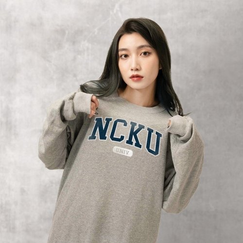 【絕版出清，少量現貨】NCKU藍白撞色美式經典款大學T_灰