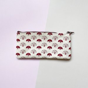 【絕版出清，售完不補】NCKU滿版榕樹帆布筆袋_米白