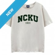 【2025新品限量上市】NCKU立體電繡寬版短T_米灰