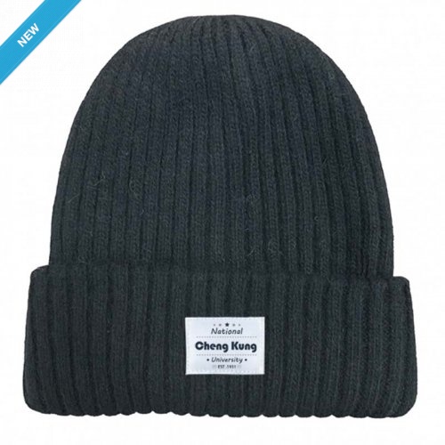【2025新品上市】NCKU經典織標QQ毛帽_黑