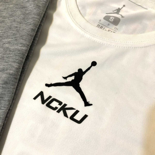 【最後五件M，售完不補】NCKU限量版|Nike Jordan 排汗短T_白